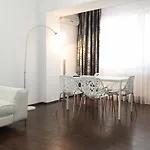 Deluxe Nicolle Plus Apartment * Konstanca