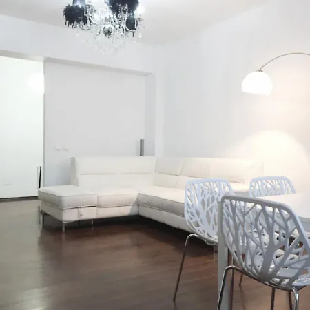 Deluxe Nicolle Plus Apartment Apartment
