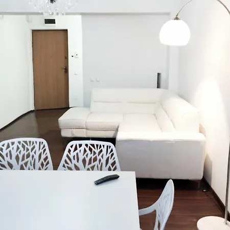 Deluxe Nicolle Plus Apartment * Constanţa